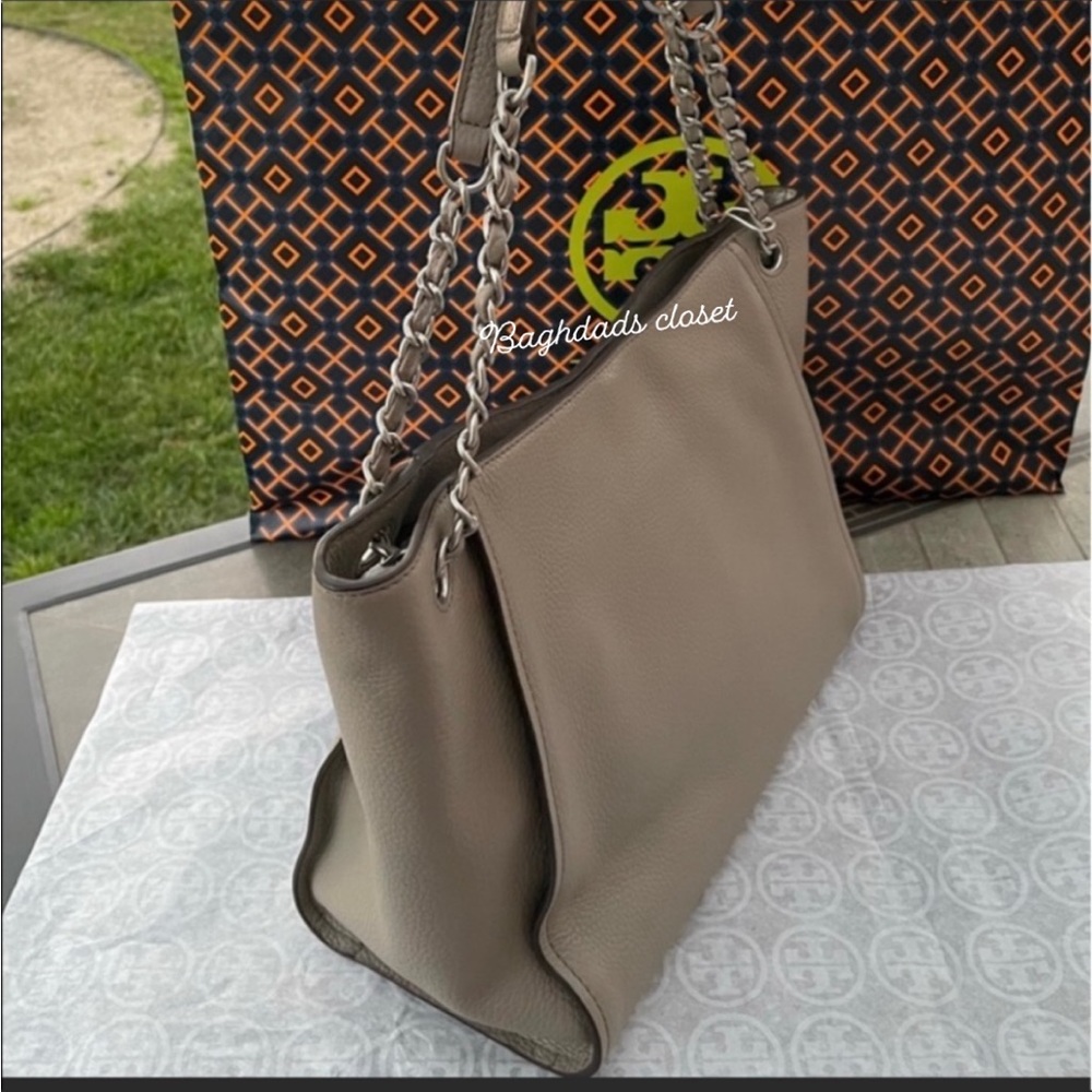 Tory burch britten small slouchy shoulder tote bag - Picture 5 of 14